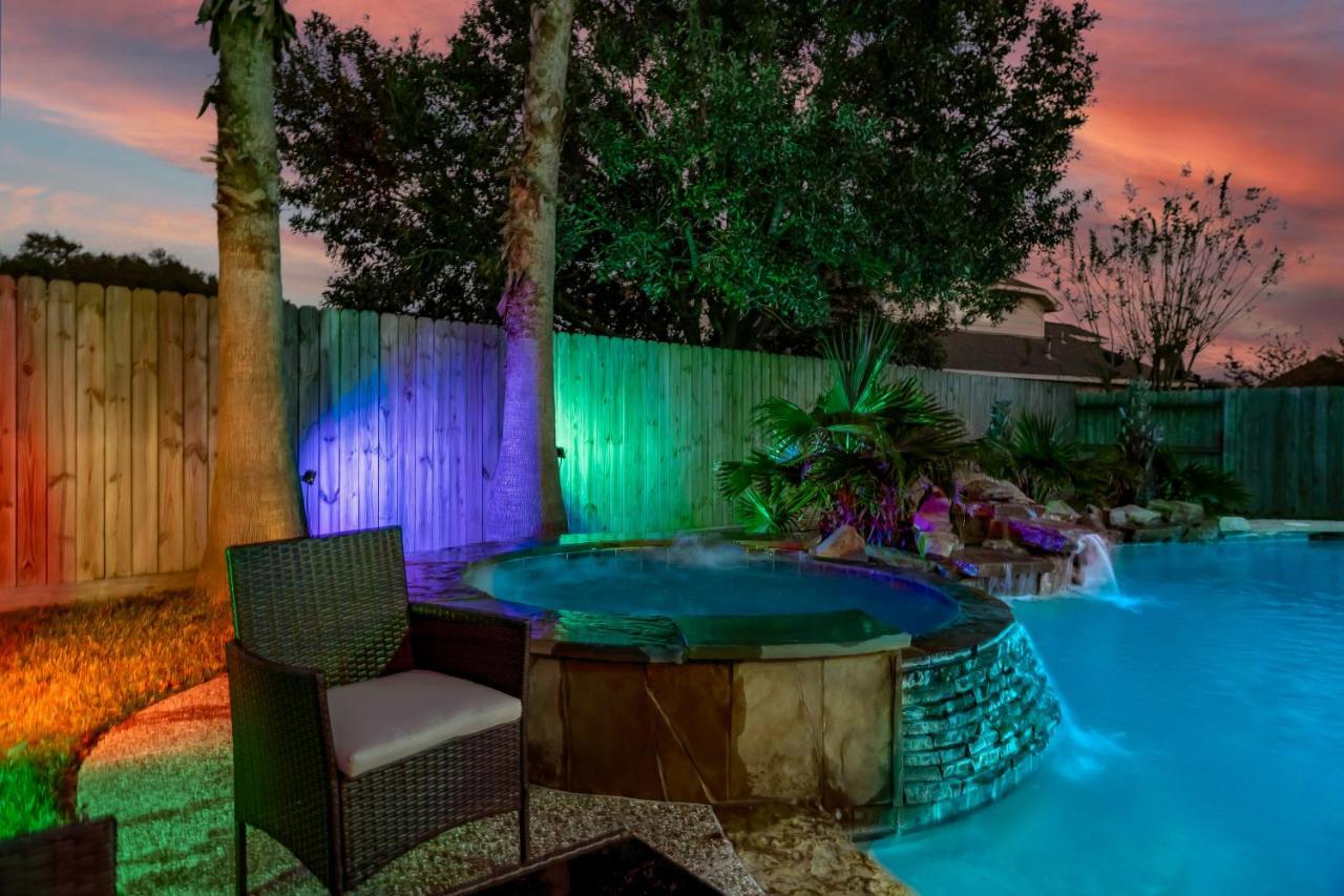Perfect Getaway With Pool, Spa, And Private Gym Spring Exterior photo